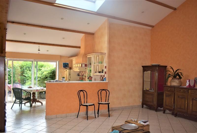 MAISON PLAIN PIED 2006 CENTRE CHATEAU-THEBAUD 91M² MAISON PLAIN PIED 2006 CENTRE CHATEAU-THEBAUD 91M²