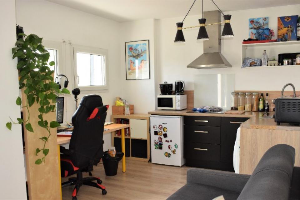 STUDIO NANTES CENTRE  RD PT DE PARIS 24M²